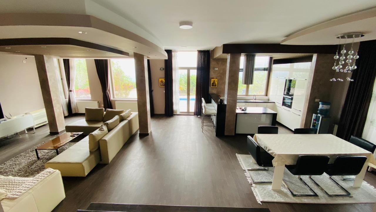 Dolno Solnje Villa Sunny Side Apartment Skopje מראה חיצוני תמונה