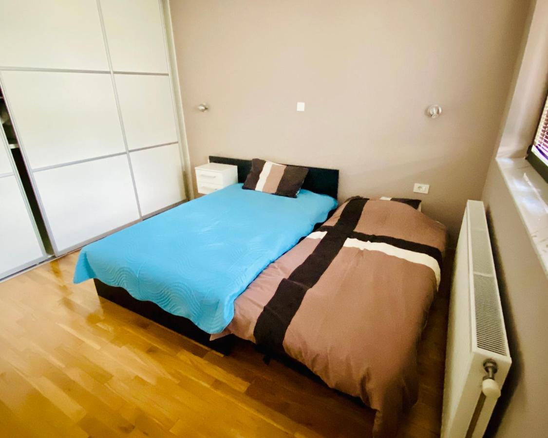 Dolno Solnje Villa Sunny Side Apartment Skopje מראה חיצוני תמונה