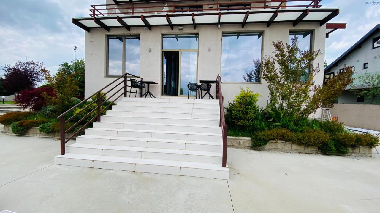 Dolno Solnje Villa Sunny Side Apartment Skopje מראה חיצוני תמונה
