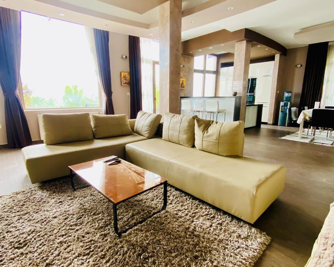 Dolno Solnje Villa Sunny Side Apartment Skopje מראה חיצוני תמונה